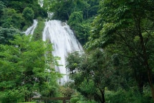 Hanoi: 2-Day Halong & Lan Ha Bay Luxury Cruise with Balcony