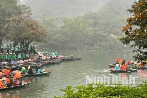 Ninh Binh: Mua Cave Hike, Trang An Boat & Village Bike Tour