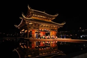 Vita notturna e cibo a Ninh Binh: tempio di Bai Dinh, passeggiata a Hoa Lu