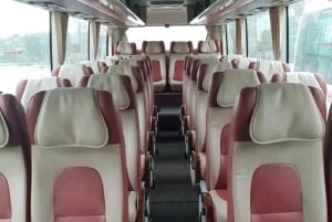 Ninh Binh: Limousinebuss till/från Halongbukten