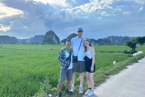 Ninh Binh Sonnenuntergang Tour und Besuch Hoa Lu Antike Stadt