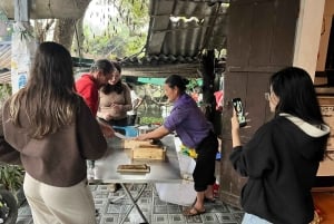 Ninh Binh: tofunvalmistuskurssi, illallinen ja yöpyminen kotona