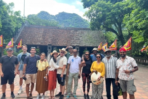 Ninh Binh turné: Dagsutflykt till Hoa Lu och Tam Coc båttur