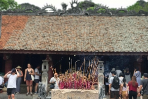 Ninh Binh Tour: Heldagstur til Hoa Lu og Tam Coc bådtur