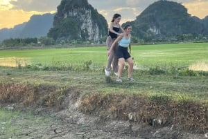 Ninh Binh: Trang An Bootsfahrt, Bich Dong, Mua Höhle Sonnenuntergang