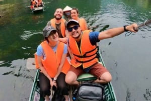 Ninh Binh: Trang Anin venematka, Hoa Lu ja Mua-luolan auringonlasku