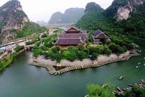 Ninh Binh: Trang Anin venematka, Hoa Lu ja Mua-luolan auringonlasku