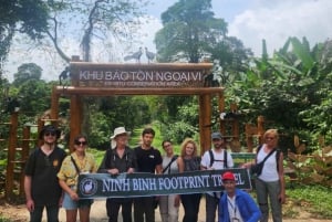 Ninh Binh: vida salvaje, ruta de senderismo por la selva y tour guiado por el parque Cuc Phuong
