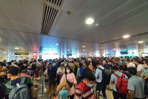 Serviços Fast Track do Aeroporto de Noi Bai com carimbo de visto
