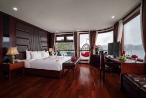 Halong Bay Luxury 5-stjerners cruise med overnatting og full forpleining
