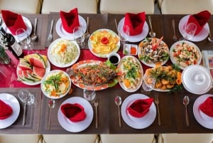 Pernottamento nella Baia di Halong Crociera di lusso a 5 stelle con pasti completi