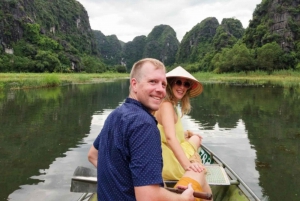 Desde Hanoi: 2 días en Ninh Binh y la bahía de Ha Long, todo incluido.