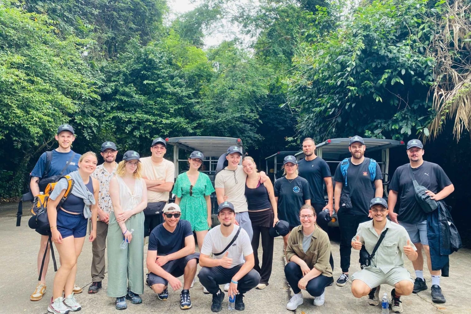 Aventura de um dia inteiro na Gruta do Paraíso e na Gruta de Phong Nha