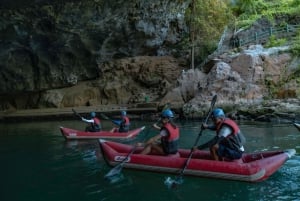 Phong Nha luola tutkimusmatka 4,5 km kajakilla