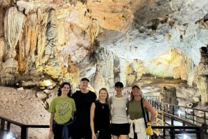 Phong Nha: Grottutforskning och Zipline Dark Cave Tour