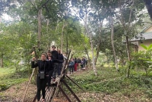 Phong Nha: Grotverkenning en Zipline Donkere Grot Tour