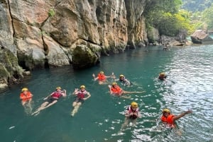 Phong Nha: Höhlenerkundung und Zipline in der Dunklen Höhle