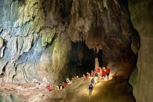 Phong Nha: Höhlenerkundung und Zipline in der Dunklen Höhle