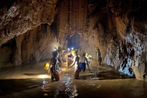 Phong Nha: Höhlenerkundung und Zipline in der Dunklen Höhle
