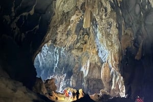 Phong Nha: Höhlenerkundung und Zipline in der Dunklen Höhle