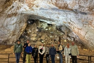 Phong Nha Höhle & Paradies Höhle: Geführte Tour Boot & Erkundung