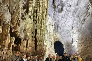 Phong Nha Höhle & Paradies Höhle: Geführte Tour Boot & Erkundung