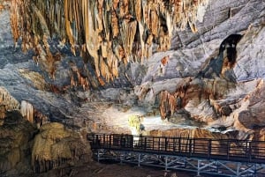 Phong Nha Höhle & Paradies Höhle: Geführte Tour Boot & Erkundung