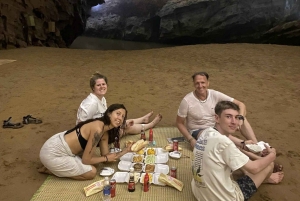 Phong Nha: Paddla kajak 4 500 m i Phong Nha-grottan