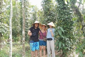 Phong Nha - Paradise Cave & Dark Cave or Duck Farm in needed