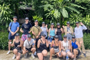 Phong Nha: aventura en tirolina por las cuevas del Paraíso y Oscura