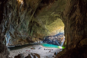 Phong Nha: Phong Nha National Park Guided Tour with Lunch