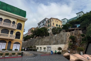 Phu Quoc-tur med kabelbane, Symphony og Kiss of the Sea-show