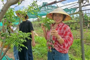 Private Hanoi Countryside Tour: Be a Farmer for a Day