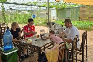 Tour privato nella campagna di Hanoi: diventa un contadino per un giorno