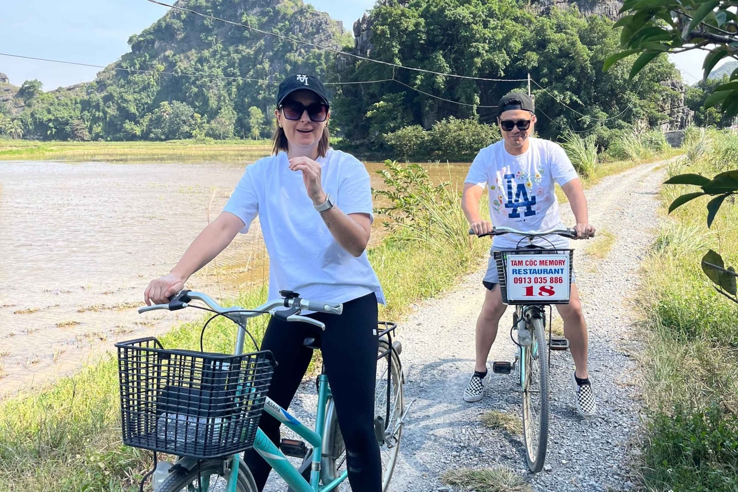 Tour privado de 1 día a Ninh Binh en coche (nueva actividad)