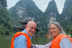 Tour privado de 1 día a Ninh Binh en coche (nueva actividad)