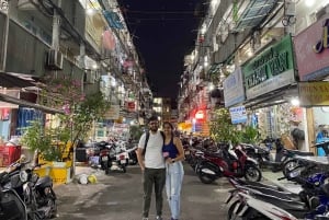 Tour noturno particular de Saigon em scooter - Tour sob demanda