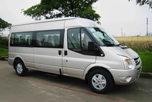 Private taxi: HCM center to Ho Chi Minh Airport (SGN)