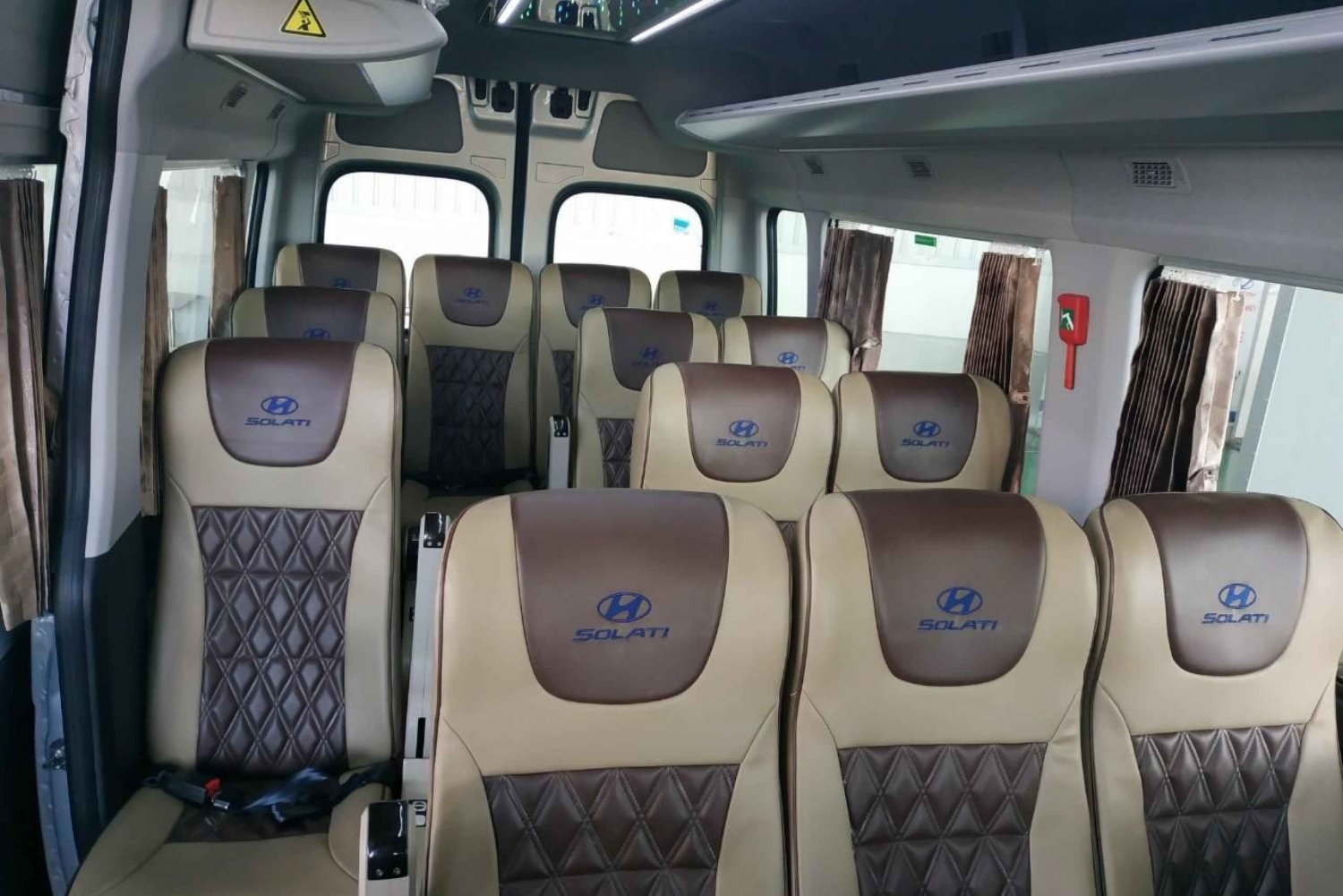 Private transfer between Hanoi and Halong bay