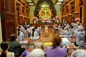 Prywatna wegańska wycieczka kulinarna skuterem w Ho Chi Minh City