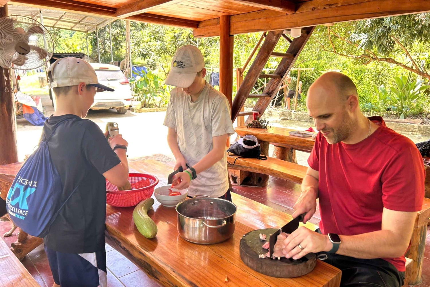 Pu Luong : pont de bambou, cours de cuisine et balade en charrette