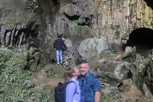 Pu Luong: Koko päivän moottoripyöräretki vesiputouksella ja lounaalla