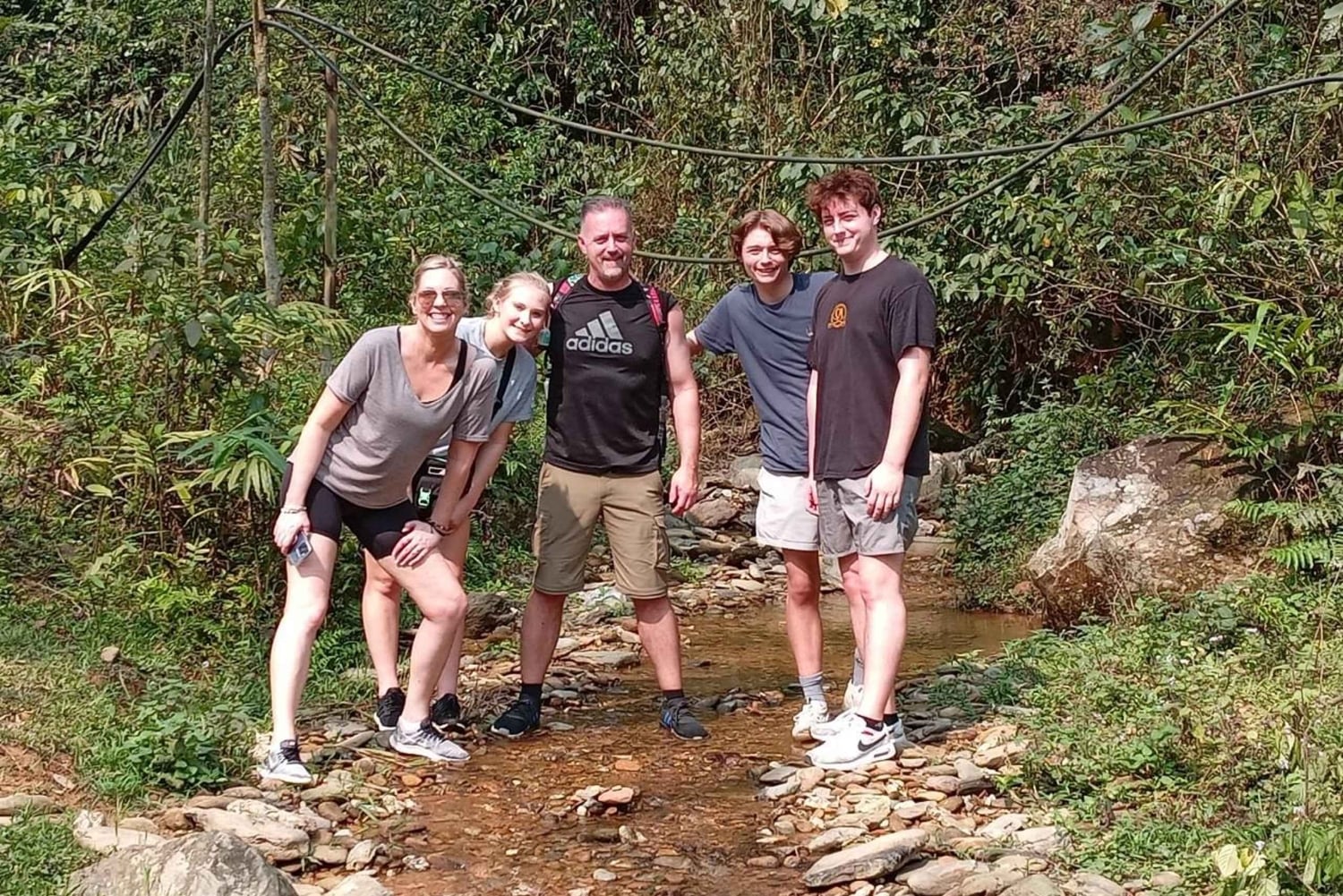 Pu Luong: excursão de um dia inteiro com caminhada off-road e almoço