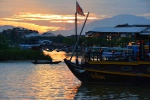 Romantische Dinner-Kreuzfahrt bei Sonnenuntergang in Hoi An