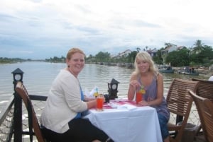 Romantic Sunset Dinner Cruise in Hoi An