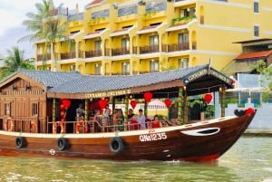 Romantic Sunset Dinner Cruise in Hoi An