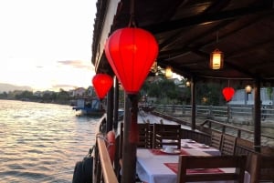 Romantic Sunset Dinner Cruise in Hoi An