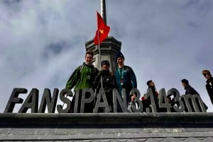 Sa Pa : randonnée d'une journée au sommet du Fansipan avec un guide de la région