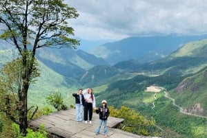 La aventura en moto definitiva por Sa Pa: pueblos y cascadas