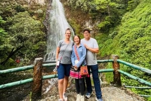 La aventura en moto definitiva por Sa Pa: pueblos y cascadas